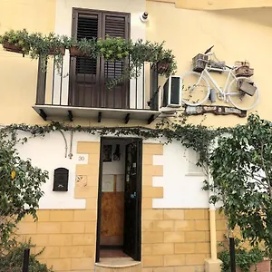 2* Bed and breakfast Bahalara